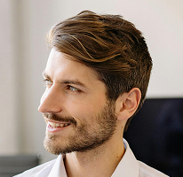 Portret van CTO Michael Brennan, leider in fintech, crypto en technologie